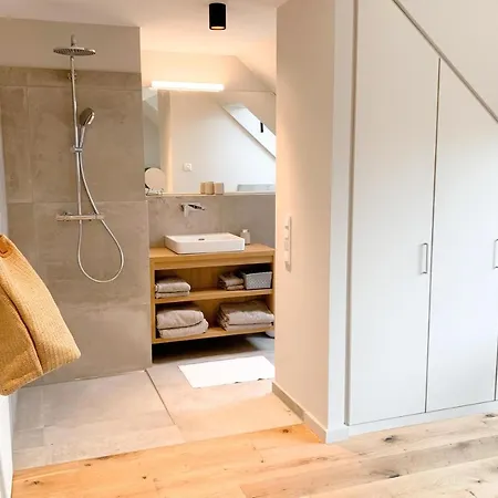 Bades Huk Haus 4 16 - Og *